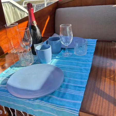Luxury Boatstay In Lejlighed